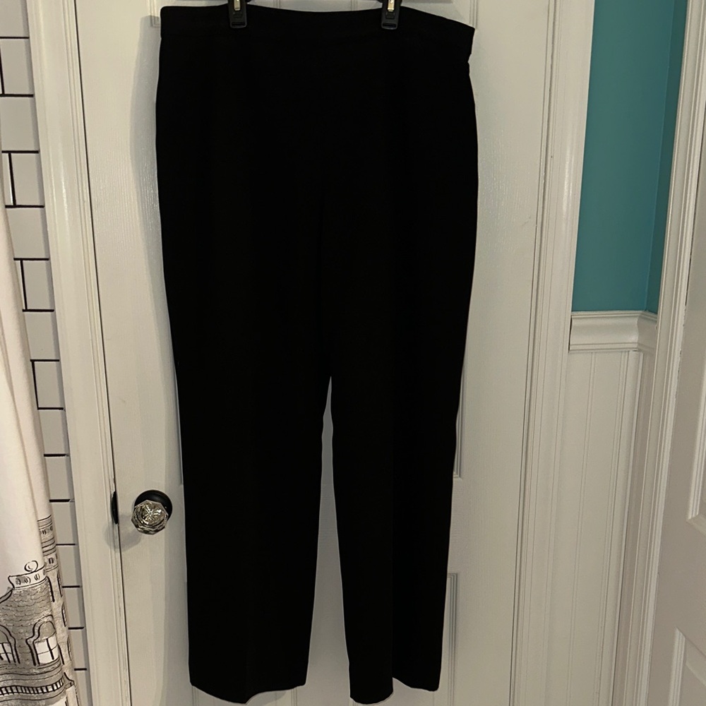 Kasper Pink and Black 3 Piece Women’s pant suit - Picture 3 of 10